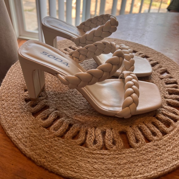 Soda Shoes - Braided heels